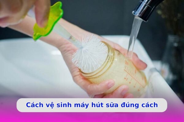 Cách vệ sinh máy hút sữa đúng cách, an toàn cho bé