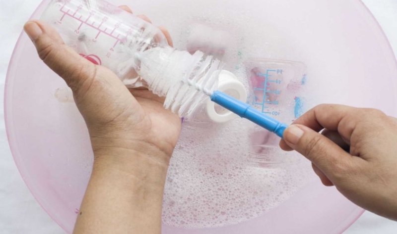 Cách vệ sinh máy hút sữa Unimom