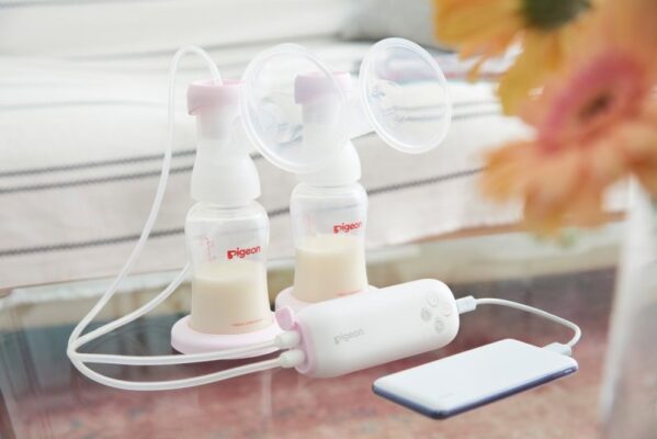 Máy hút sữa bằng tay Pigeon
